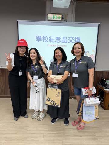 錦和高中今天超熱鬧！美國哈佛西湖高中來訪(共4張)