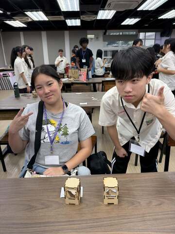錦和高中今天超熱鬧！美國哈佛西湖高中來訪(共7張)